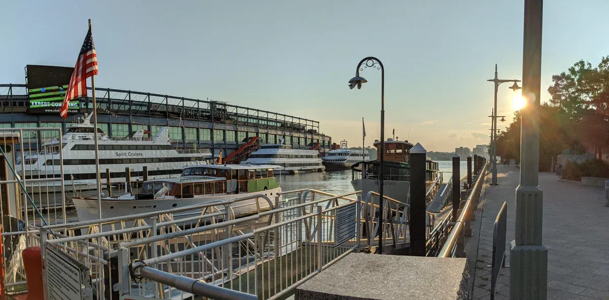 Boat docks between Piers 61 and 62 at Chelsea Piers in Manhattan, start of a New York architecture boat tour